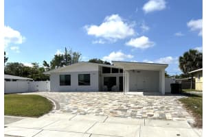 2832 GREENBRIAR STREET, SARASOTA, FL 34237 Sold 06/12/25