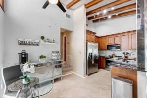 2832 GREENBRIAR STREET, SARASOTA, FL 34237 Sold 06/12/25