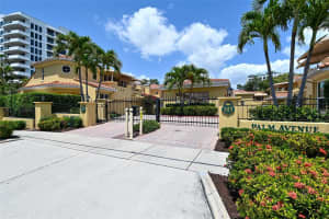 523 PALM AVENUE, SARASOTA, FL 34236 Sold 02/13/25