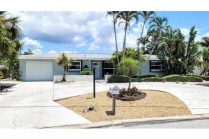 9019 NASSAU RD, BRADENTON, FL 34210 Sold 07/31/24