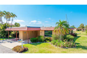 9528 CAMINO COVE, BRADENTON, FL 34210 Sold 05/02/25