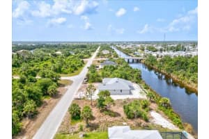 10271 REDONDO STREET, PORT CHARLOTTE, FL 33981 Sold 02/07/25