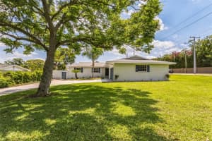 4928 GACHET BOULEVARD, LAKELAND, FL 33813 Sold 01/15/25