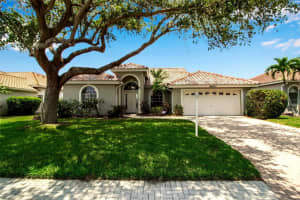 3813 72ND TERRACE, SARASOTA, FL 34243 Sold 10/13/24