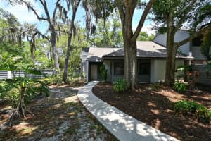 3235 GOLDEN EAGLE LANE, SARASOTA, FL 34231 Sold 11/19/24