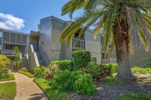 207 Woodland Dr #207, OSPREY