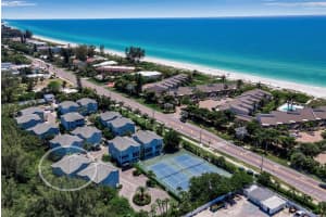 511 FOREST WAY, LONGBOAT KEY, FL 34228 Sold 11/05/24