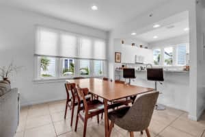 511 FOREST WAY, LONGBOAT KEY, FL 34228 Sold 11/05/24