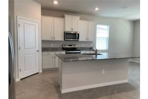 18027 PASTURELAND AVENUE, BRADENTON, FL 34211 - MLS#MFRA4610464