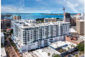 111 PINEAPPLE AVENUE, SARASOTA, FL 34236 Sold 07/31/24