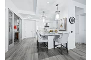 111 PINEAPPLE AVENUE, SARASOTA, FL 34236 Sold 07/31/24