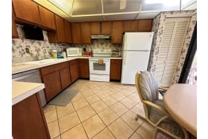 1647 BROOKHOUSE COURT, SARASOTA, FL 34231 - MLS#MFRA4610550