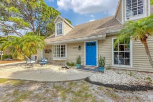 2737 HILLVIEW STREET, SARASOTA, FL 34239 Sold 10/04/24