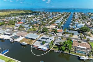 9815 ROYAL PALM DRIVE, BRADENTON, FL 34210 Sold 08/10/24