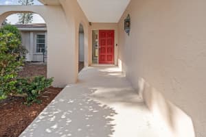 6518 CLARK ROAD, SARASOTA, FL 34241 Sold 01/31/25