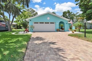 1906 67TH STREET, BRADENTON, FL 34209 Sold 07/11/24