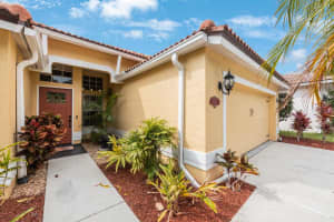 4524 DEL SOL BOULEVARD, SARASOTA, FL 34243 Sold 08/07/24