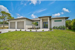 153 MARINER LANE, ROTONDA WEST, FL 33947 Sold 11/04/24