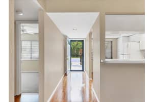 7594 EAGLE CREEK DRIVE, SARASOTA, FL 34243 Sold 11/18/24
