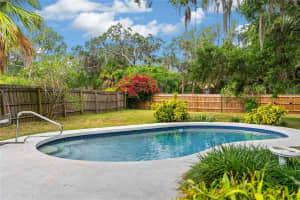 2881 INDIANWOOD DRIVE, SARASOTA, FL 34232 Sold 09/13/24