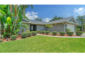 2453 BRIAR OAK CIRCLE, SARASOTA, FL 34232 Sold 07/19/24