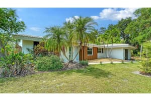 2501 MOORING LANE, SARASOTA, FL 34231 Sold 07/18/24