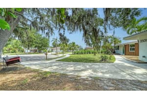 2501 MOORING LANE, SARASOTA, FL 34231 Sold 07/18/24