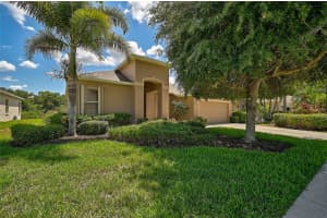 10527 OLD GROVE CIRCLE, BRADENTON, FL 34212 Sold 01/16/25