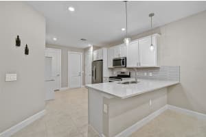 7640 SUMMERLAND COVE, BRADENTON, FL 34202 Sold 06/25/24