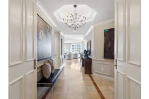 35 WATERGATE DRIVE, SARASOTA, FL 34236 Sold 10/15/24