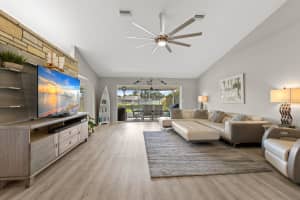 4633 34TH COURT, BRADENTON, FL 34203 Sold 02/28/25