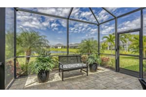 7614 CAMPUS COVE, SARASOTA, FL 34243 Sold 02/04/25