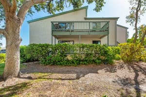 1511 PELICAN POINT DRIVE, SARASOTA, FL 34231 Sold 06/18/24