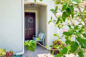 5889 LONG SHORE LOOP, SARASOTA, FL 34238 Sold 09/20/24