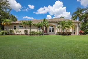 9944 ROYAL LYTHAM AVENUE, BRADENTON, FL 34202 Sold 07/02/24