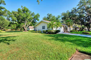 3932 OAKHURST BOULEVARD, SARASOTA, FL 34233 Sold 07/12/24