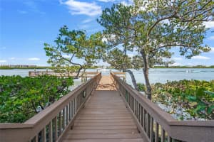 1280 DOLPHIN BAY WAY, SARASOTA, FL 34242 - MLS#MFRA4611502
