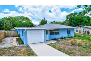 2121 SHAWNEE STREET, SARASOTA, FL 34231 Sold 11/07/24