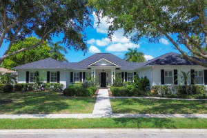 2035 84TH STREET CIRCLE, BRADENTON, FL 34209 Sold 07/31/24