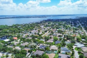 2035 84TH STREET CIRCLE, BRADENTON, FL 34209 Sold 07/31/24