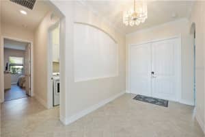 7123 WHITTLEBURY TRAIL, LAKEWOOD RANCH, FL 34202 Sold 10/24/24
