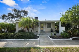 1620 COUNCIL DR, SUN CITY CENTER, FL 33573 Sold 12/17/24