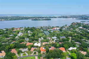 1660 PINE HARRIER CIRCLE, SARASOTA, FL 34231 Sold 12/27/24