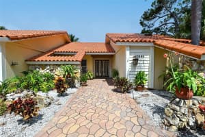 1660 PINE HARRIER CIRCLE, SARASOTA, FL 34231 Sold 12/27/24