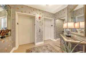 409 N POINT ROAD, OSPREY, FL 34229 - MLS#MFRA4611618