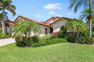 4663 LAS BRISAS LANE, SARASOTA, FL 34238 Sold 07/11/24