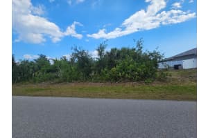 15595 STUART CIRCLE, PORT CHARLOTTE, FL 33981 - MLS#MFRA4611671
