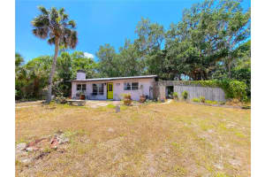 3864 HAWKEYE CIRCLE, SARASOTA, FL 34232 Sold 12/12/24