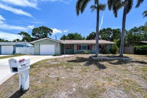 5739 SAVANNAH DRIVE, SARASOTA, FL 34231 Sold 12/17/24