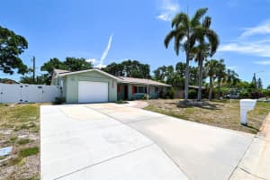 5739 SAVANNAH DRIVE, SARASOTA, FL 34231 Sold 12/17/24